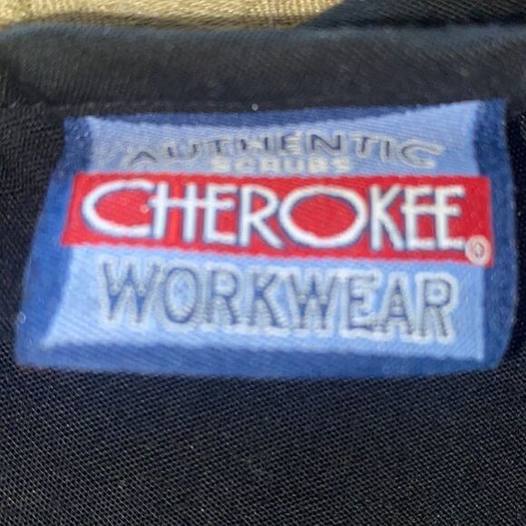 Cherokee Black Scrub Top - Picture 7 of 8